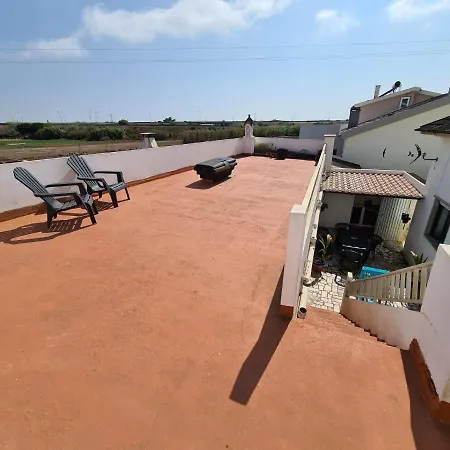 Casa Silva, Portugals Surfing Hotspot * Atouguia Da Baleia
